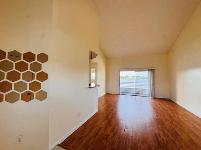 3409 NW 44TH Street # 205, Oakland Park FL 33309 - Oakland Park, FL - Photo 2