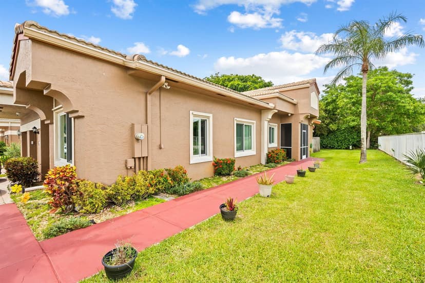 10156 Lombardy Drive, Tamarac FL 33321