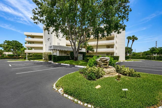 3186 VIA POINCIANA # 114, Lake Worth FL 33467 - Lake Worth, FL - Photo 7