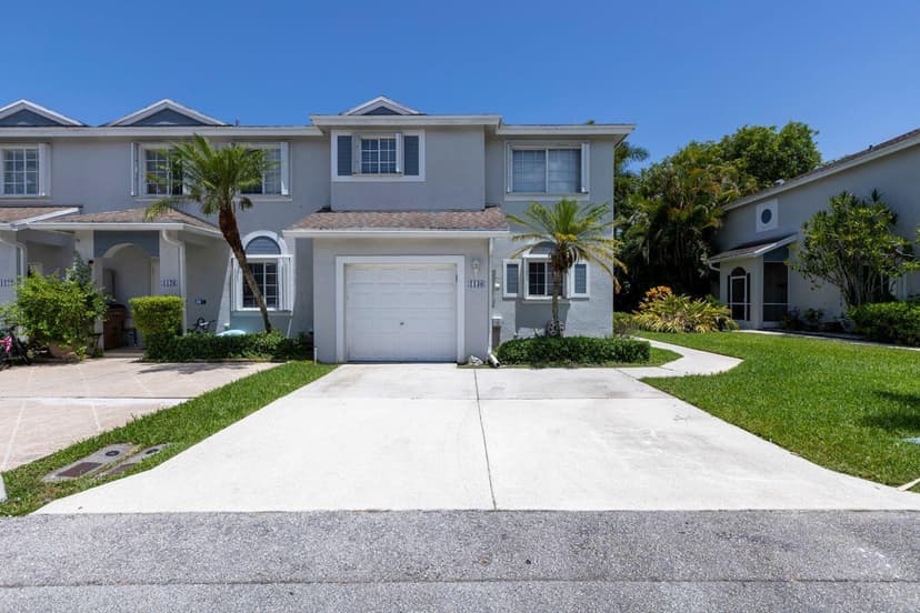 1130 SW 44th Avenue, Deerfield Beach FL 33442
