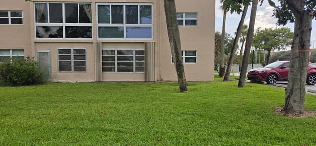 3508 SW Natura Boulevard # 112, Deerfield Beach FL 33441 - Deerfield Beach, FL - Photo 2