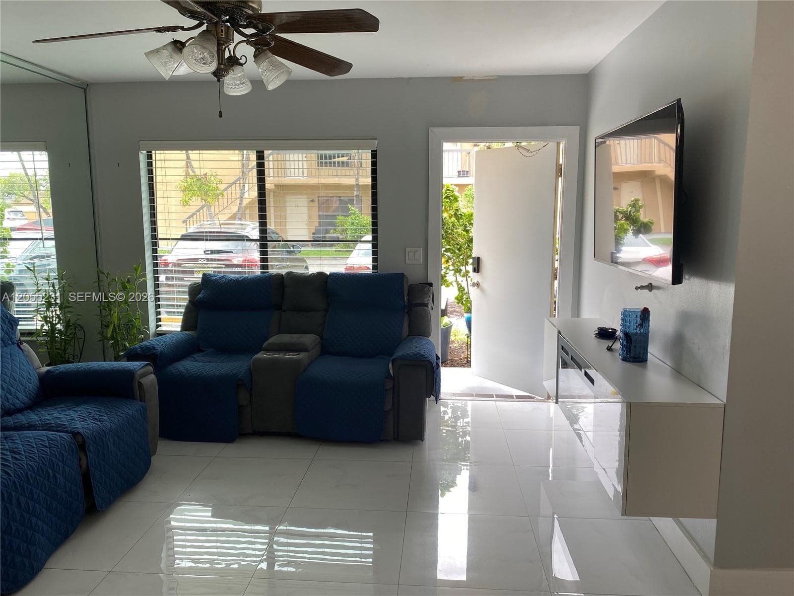 2570 W 67th Pl # 2, Hialeah FL 33016