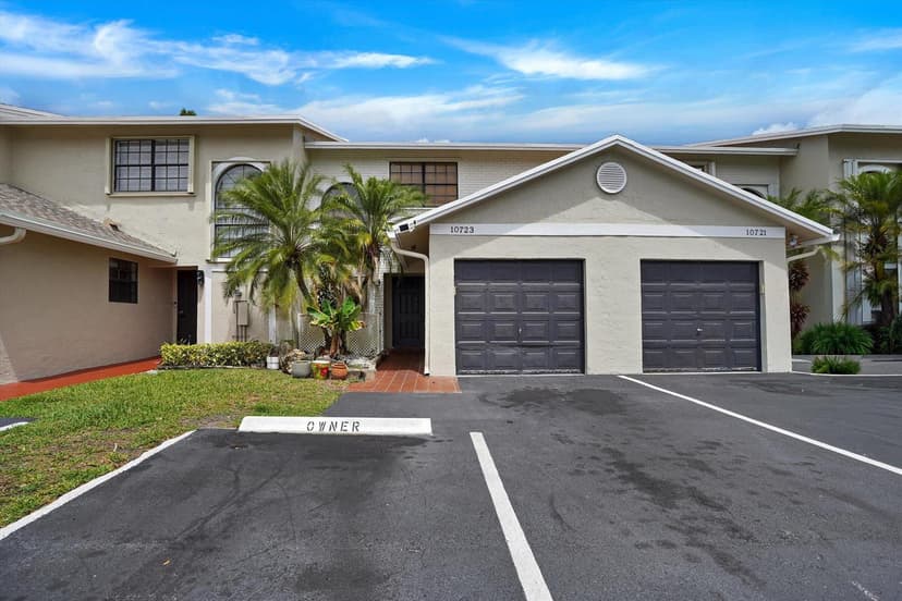 10723 NW 11TH Street # 10723, Pembroke Pines FL 33026