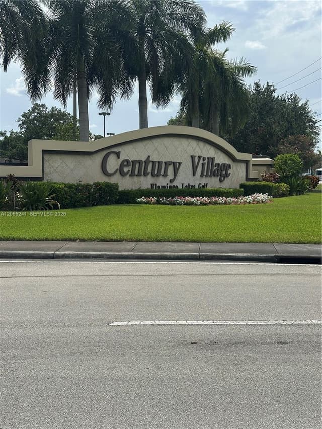 1000 SW 125th Ave # 412N, Pembroke Pines FL 33027 - Pembroke Pines, FL - Photo 2
