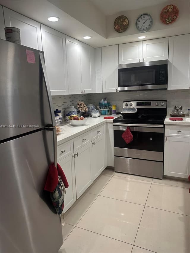 1000 SW 125th Ave # 412N, Pembroke Pines FL 33027 - Pembroke Pines, FL - Photo 5