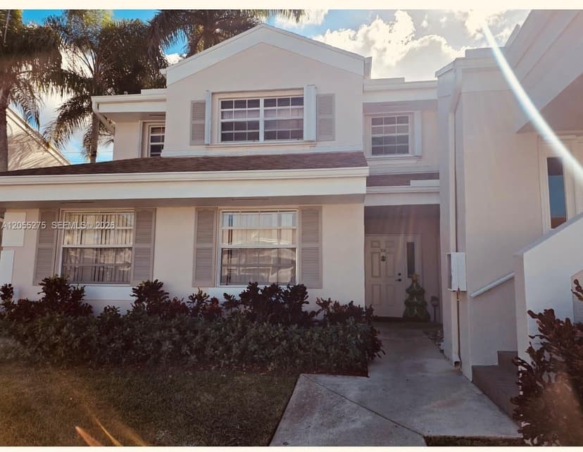 2253 SE 27 dr, Homestead FL 33035
