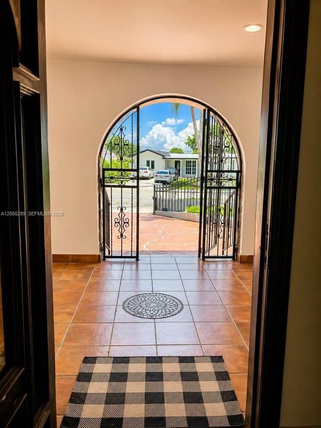 11220 SW 47th Ter, Miami FL 33165 - Miami, FL - Photo 4