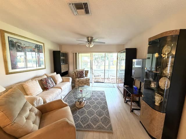 2541 Red Hibiscus Boulevard # B, Delray Beach FL 33445 - Delray Beach, FL - Photo 3