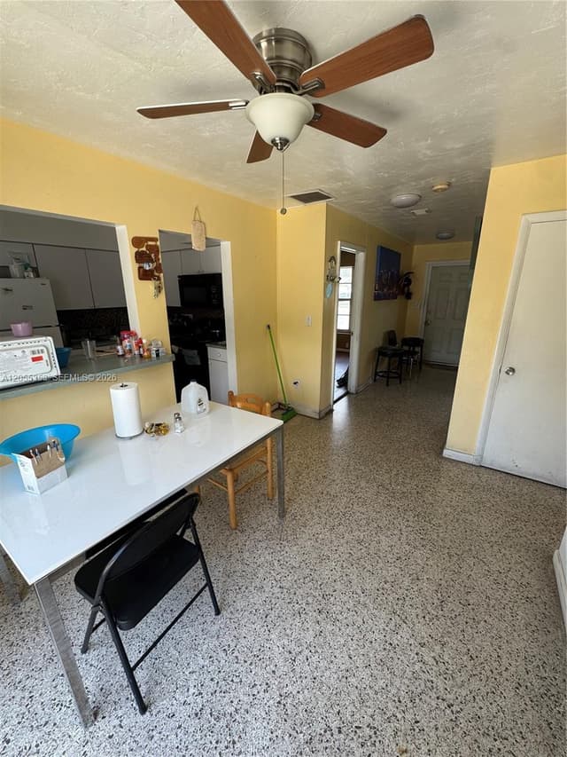 17210 NW 47th Ave, Miami Gardens FL 33055 - Miami Gardens, FL - Photo 6