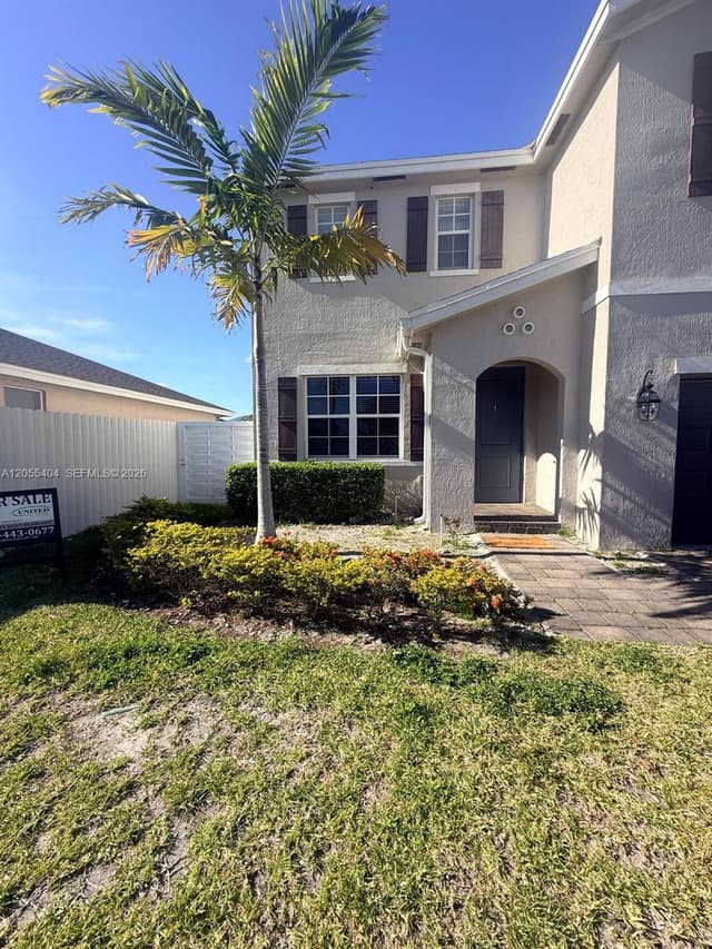 13219 SW 270th Ter, Homestead FL 33032 - Homestead, FL - Photo 2