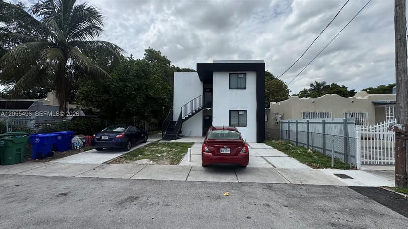 1244 NW 32nd St, Miami FL 33142