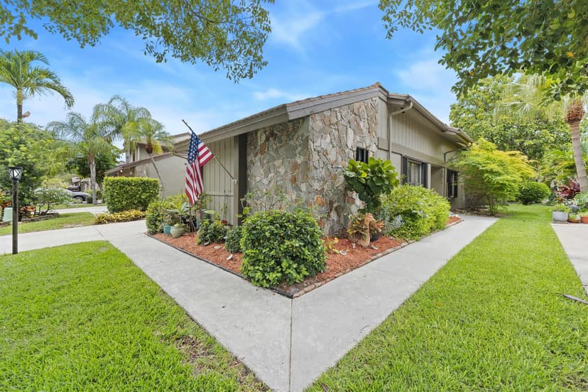 5137 THYME Drive, Palm Beach Gardens FL 33418