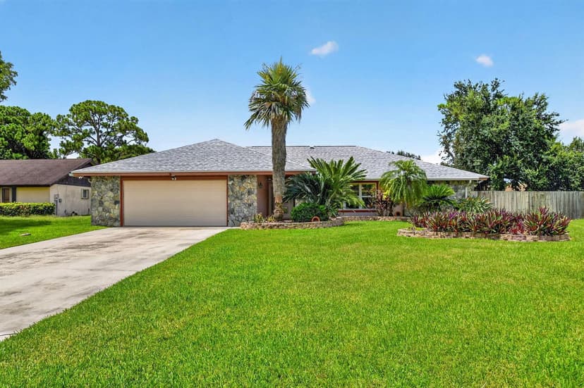 93 Santa Monica Avenue, Royal Palm Beach FL 33411