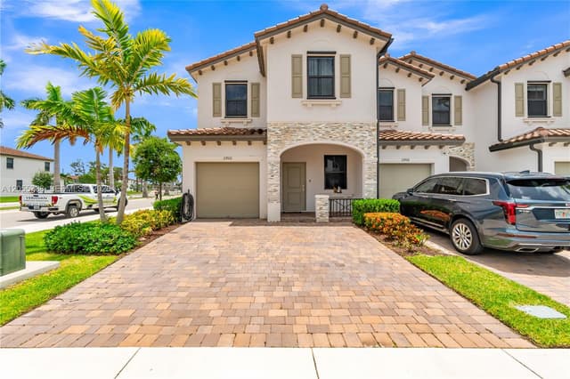 11902 SW 245th Ter, Homestead FL 33032 - Homestead, FL - Photo 2