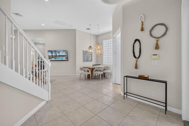 219 ANDALUSIA Drive, Palm Beach Gardens FL 33418 - Palm Beach Gardens, FL - Photo 3