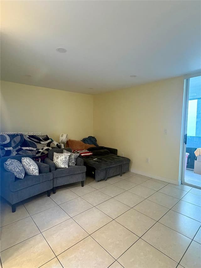 5050 NW 7th St # 309, Miami FL 33126 - Miami, FL - Photo 7