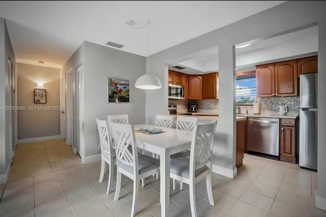 306 S Circle Dr S # 203, Boynton Beach FL 33435 - Boynton Beach, FL - Photo 4