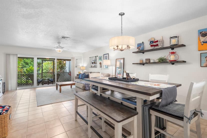 2116 NE 44TH Street, Lighthouse Point FL 33064