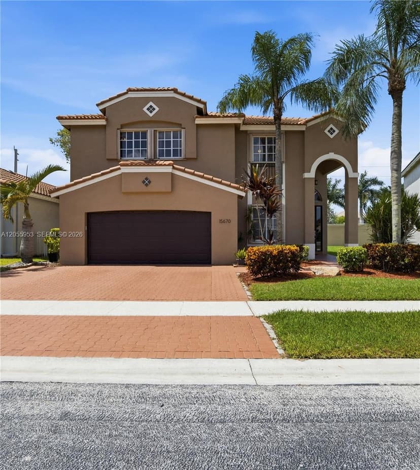 15670 SW 16th Ct, Pembroke Pines FL 33027
