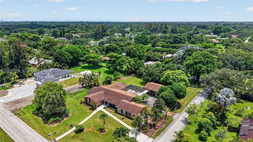 13680 SW 26th St, Davie FL 33325