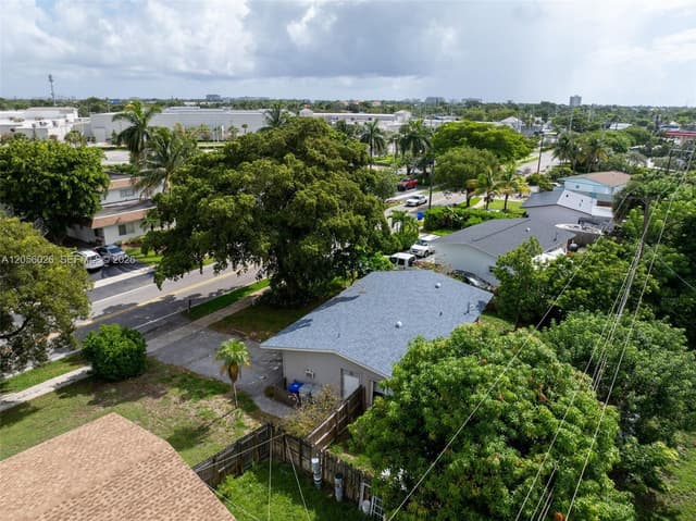 1640 NE 33rd St, Pompano Beach FL 33064 - Pompano Beach, FL - Photo 2