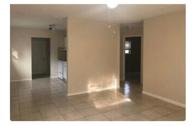 334 MOCKINGBIRD Lane # 1, Lantana FL 33462 - Lantana, FL - Photo 6