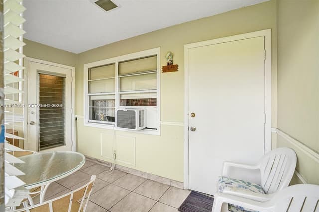 5300 Washington St # T220, Hollywood FL 33021 - Hollywood, FL - Photo 3