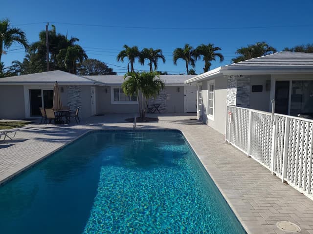 5423 NE 22ND Terrace, Fort Lauderdale FL 33308 - Fort Lauderdale, FL - Photo 2