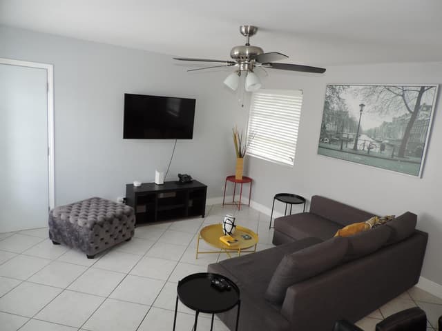 5423 NE 22ND Terrace, Fort Lauderdale FL 33308 - Fort Lauderdale, FL - Photo 6