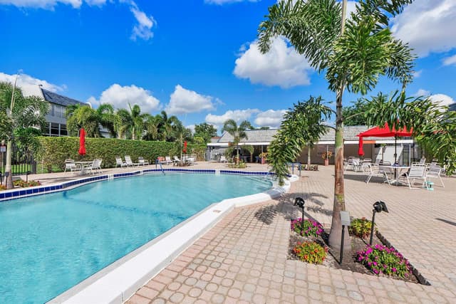 7837 Golf Circle Drive # 209, Margate FL 33063 - Margate, FL - Photo 4