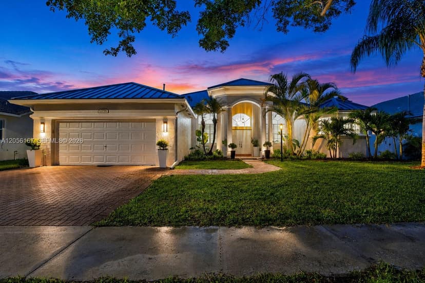 13791 NW 23rd St, Pembroke Pines FL 33028