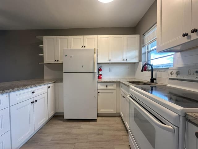 1113 LAKE Terrace # 107, Boynton Beach FL 33426 - Boynton Beach, FL - Photo 4