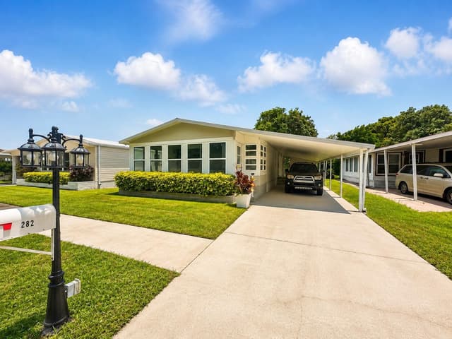 282 NW 54th Street NW, Deerfield Beach FL 33064 - Deerfield Beach, FL - Photo 2