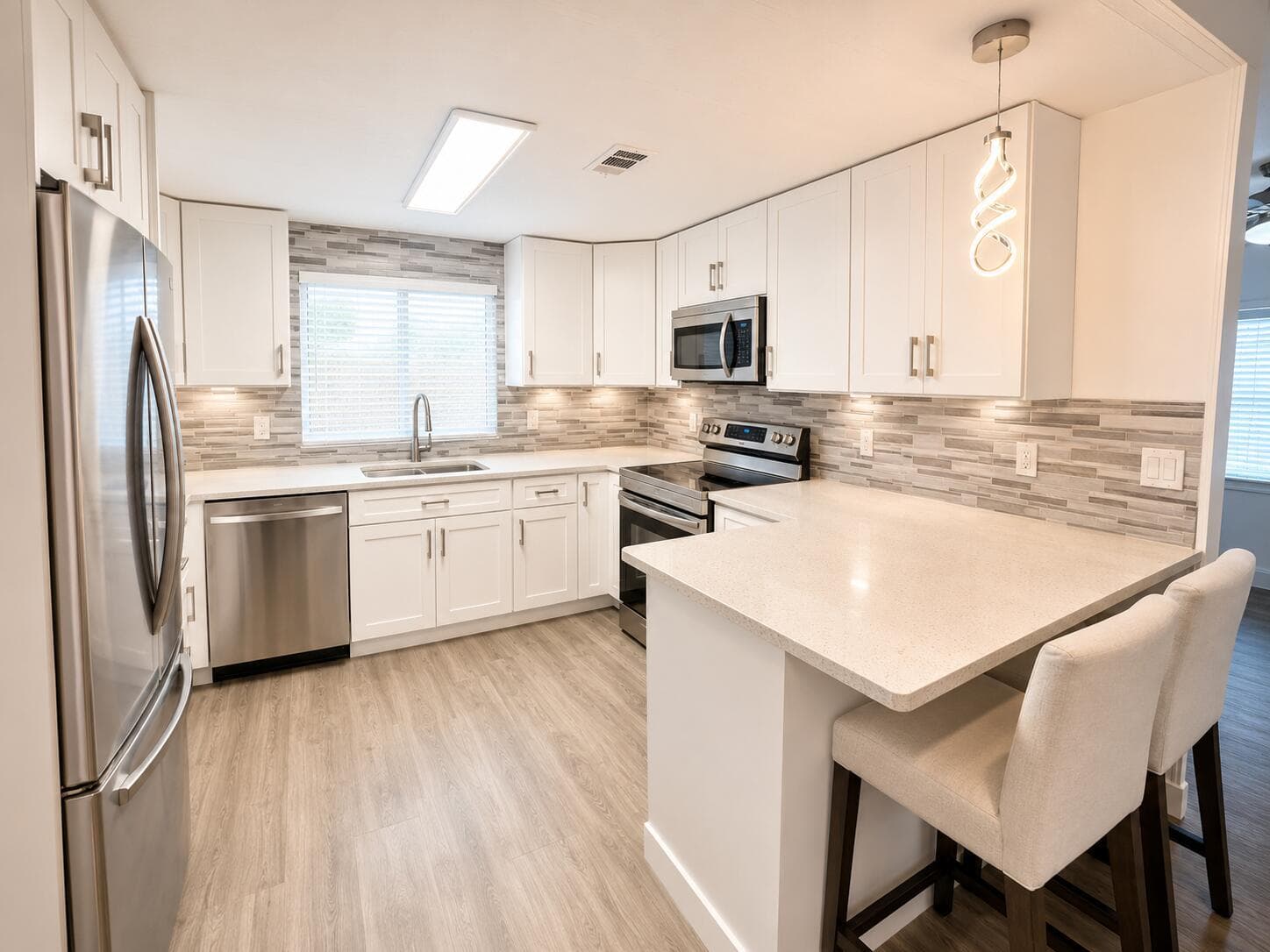282 NW 54th Street NW, Deerfield Beach FL 33064 - Deerfield Beach, FL - Photo 1