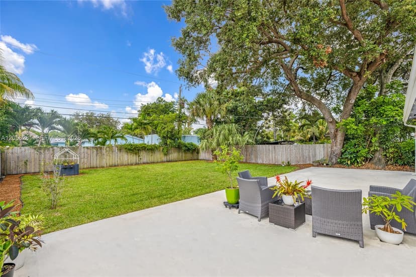1008 SW 18th Ct, Fort Lauderdale FL 33315