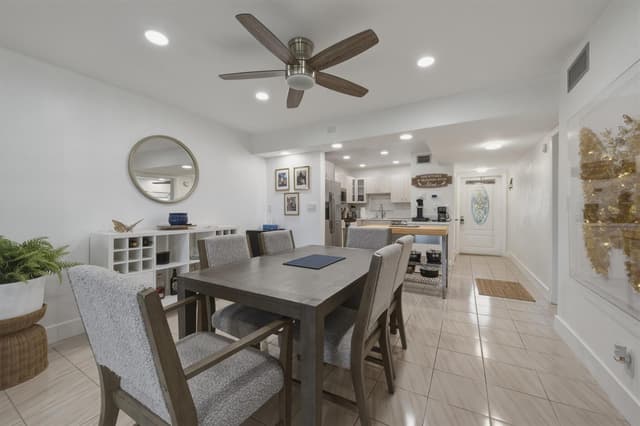 9200 N Hollybrook Lake Drive # 310, Pembroke Pines FL 33025 - Pembroke Pines, FL - Photo 3