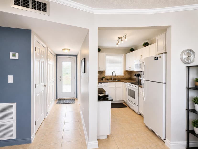 2651 SUNRISE LAKES Drive E # 310, Sunrise FL 33322