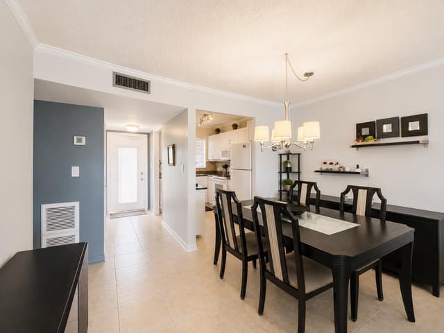 2651 SUNRISE LAKES Drive E # 310, Sunrise FL 33322 - Sunrise, FL - Photo 4
