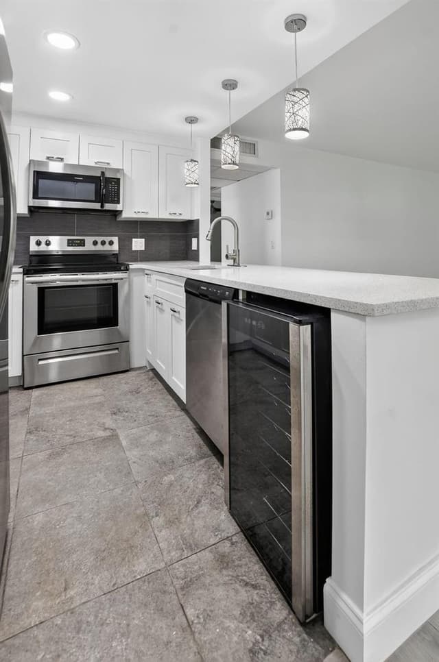 212 Monaco E, Delray Beach FL 33446 - Delray Beach, FL - Photo 5