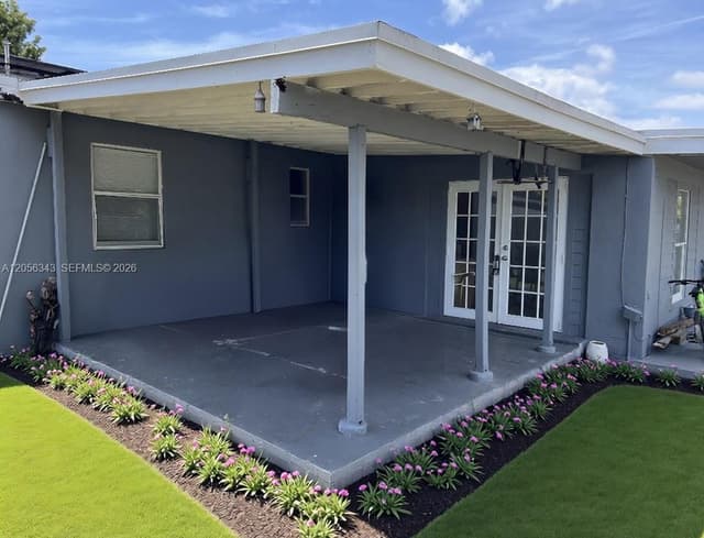 1885 NE 53rd St, Pompano Beach FL 33064 - Pompano Beach, FL - Photo 3