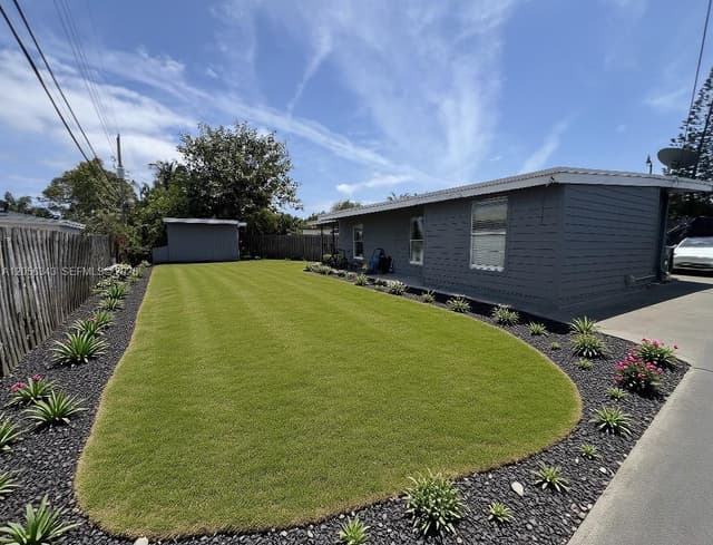 1885 NE 53rd St, Pompano Beach FL 33064 - Pompano Beach, FL - Photo 5