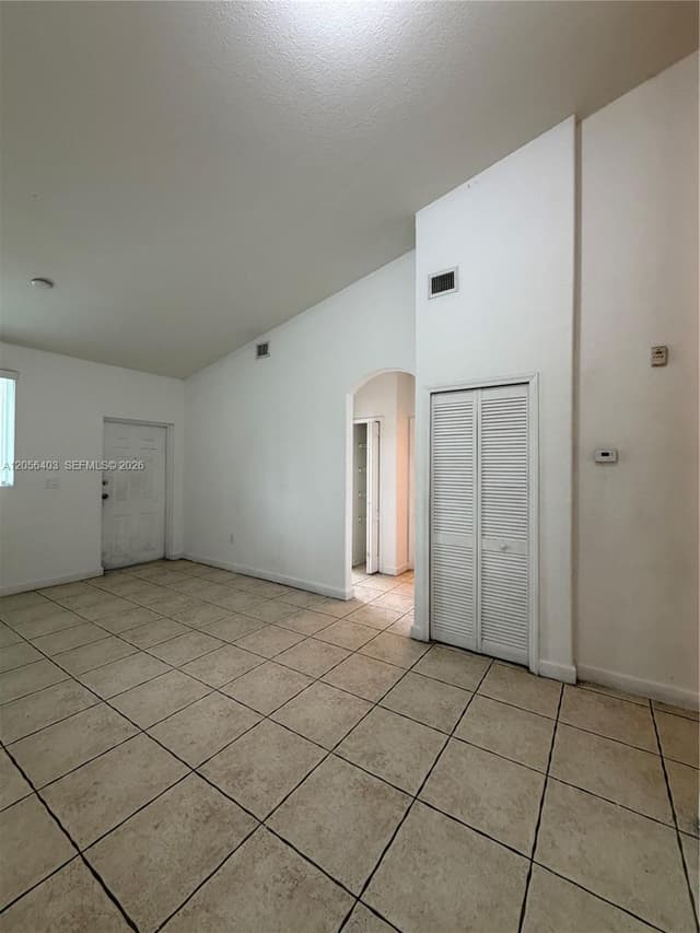 1661 SE 28th St # 204, Homestead FL 33035 - Homestead, FL - Photo 5