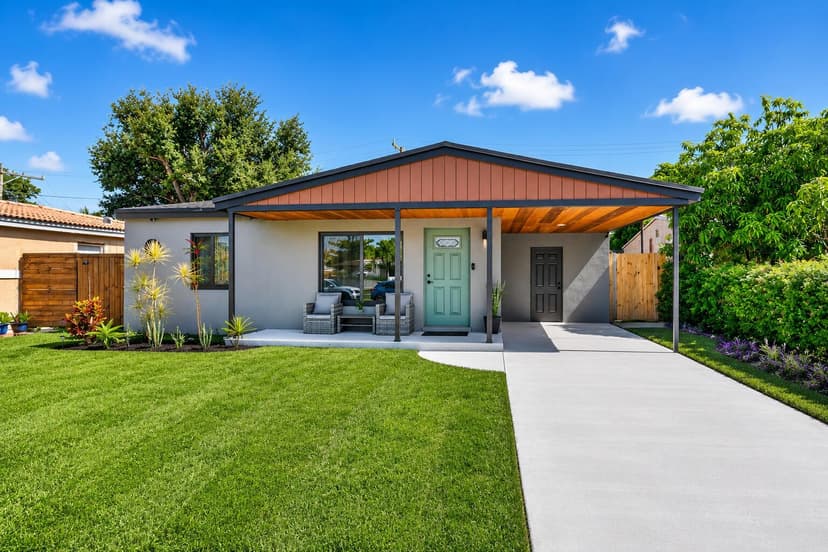 110 NW 56th Street, Oakland Park FL 33309