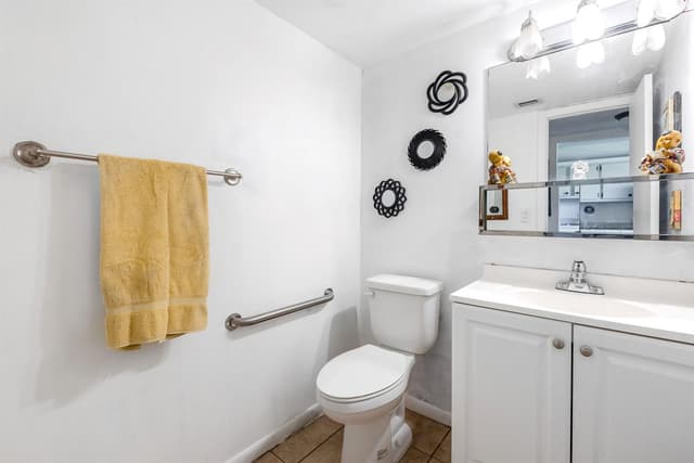 150 Lake Meryl Drive # 143, West Palm Beach FL 33411 - West Palm Beach, FL - Photo 2