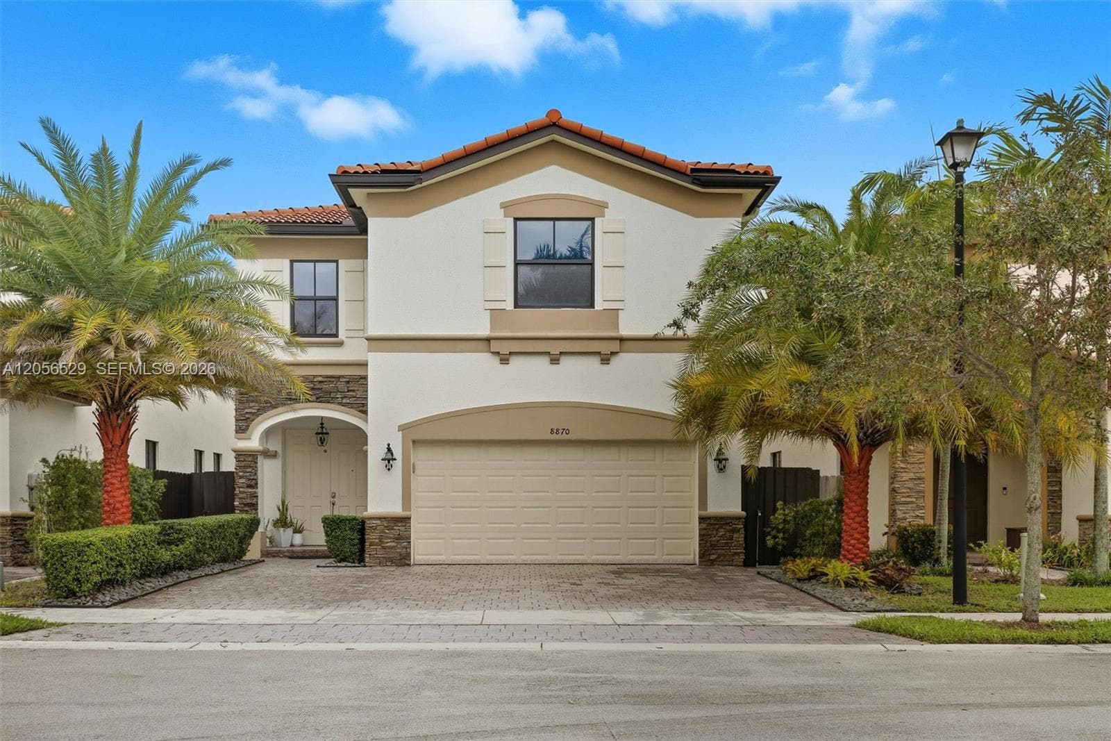 8870 NW 99th Path, Doral FL 33178 - Doral, FL - Photo 1