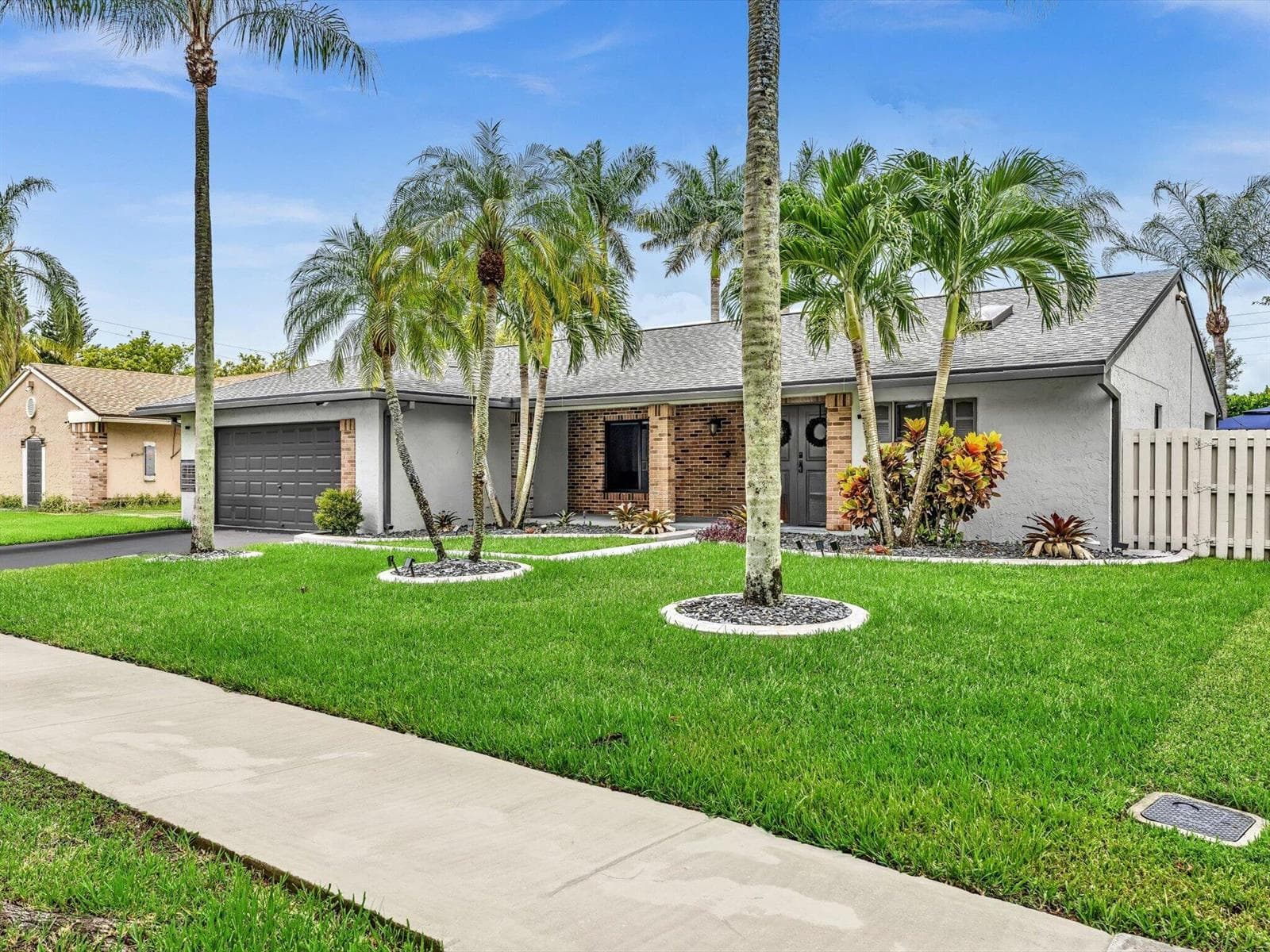 1341 White Stone Way, Davie FL 33325