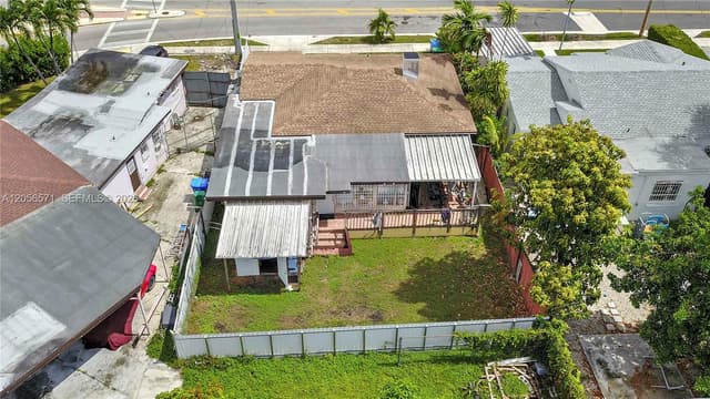 3080 SW 5th St, Miami FL 33135 - Miami, FL - Photo 6