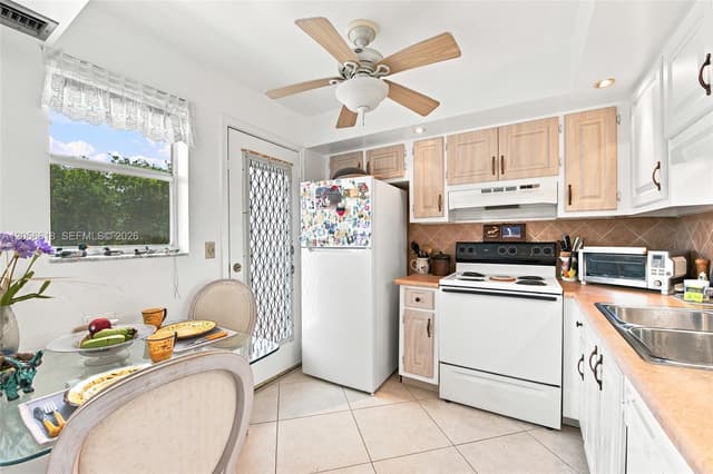 1025 SE 2nd Ave # 406, Dania Beach FL 33004 - Dania Beach, FL - Photo 4