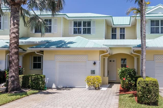 117 Barefoot Cove, Hypoluxo FL 33462 - Hypoluxo, FL - Photo 4