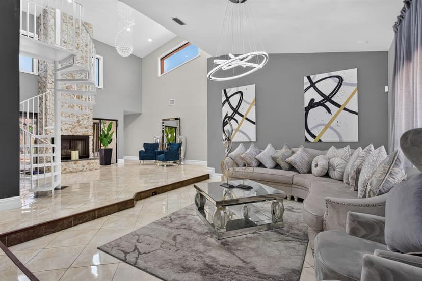 7355 NW 83RD Avenue, Tamarac FL 33321
